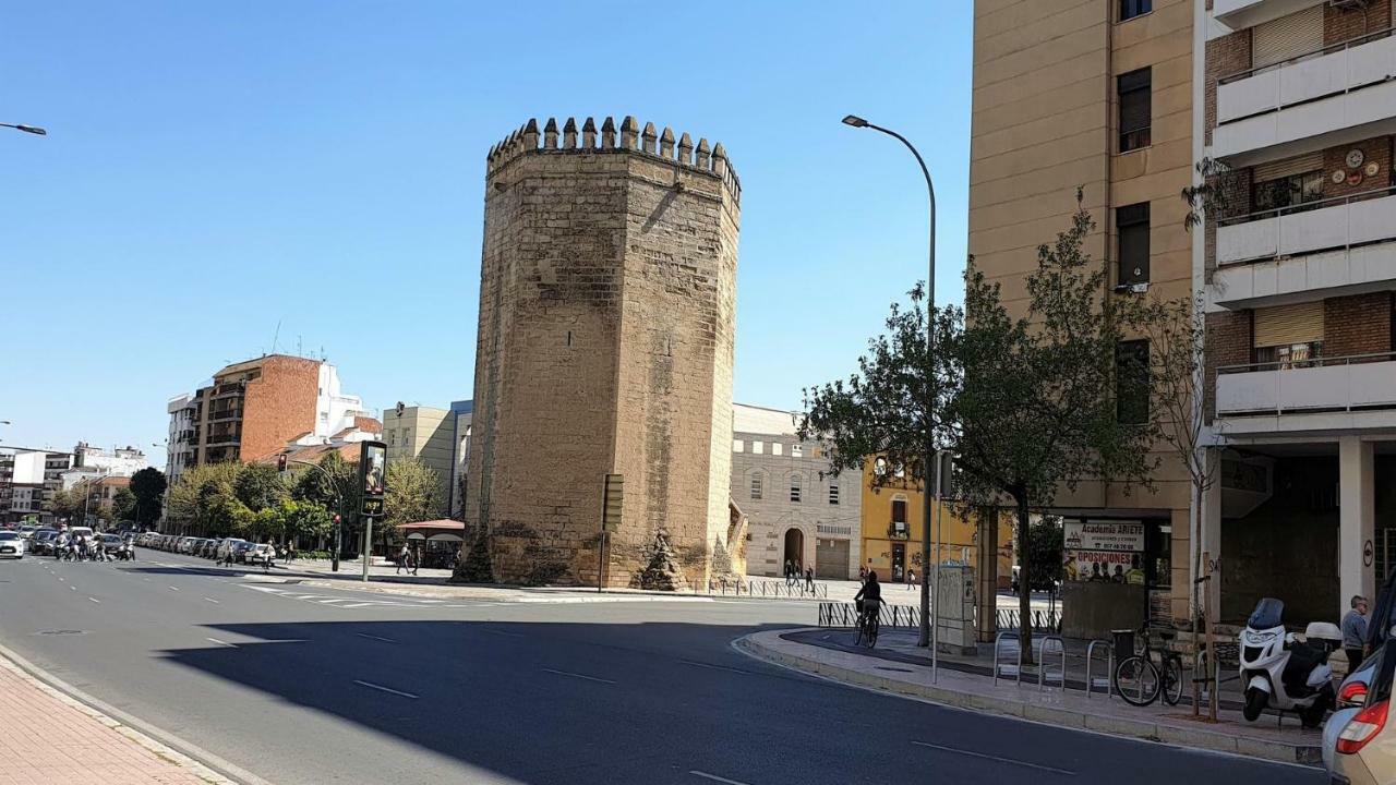 Ds Apartamento Plaza Colon Cordoba Exterior photo